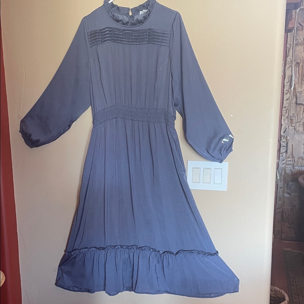 Elegant Soft Slate Blue Ruffled Hem Long Sleeve Formal Maxi Dress, Side pockets